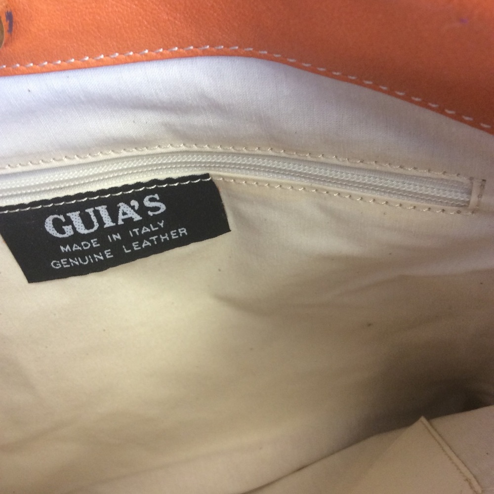 GUIA’S Messenger Bag - Picture 3 of 5